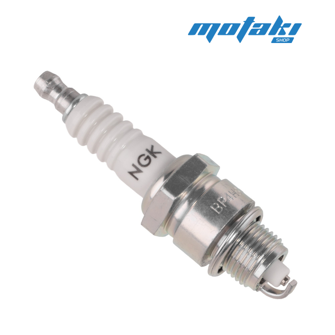 Свеча зажигания NGK BP4HS (3611) Урал, Днепр (аналог А11)