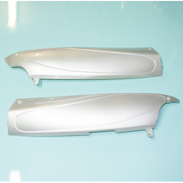 Обтекатели порогов скутер Clever 50 (левый и правый, серебристый пластик, 3-II-1304003 / 4)