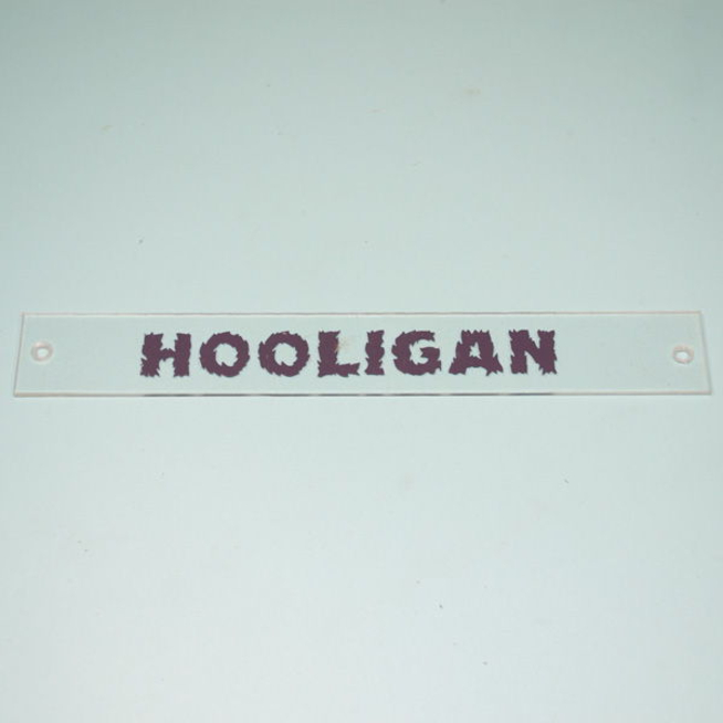 Эмблема бардачка HOOLIGAN Иж (прозрачная)