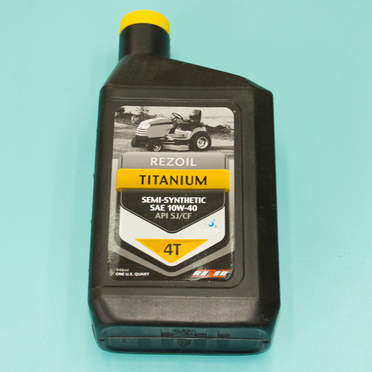 Масло Rezoil Titanium 10W40 (полусинтетика для 4-т. двигателей, 0.946 л.)