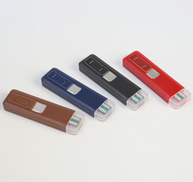 Прикуриватель карманный электронный (заряжается от USB, случайный цвет)