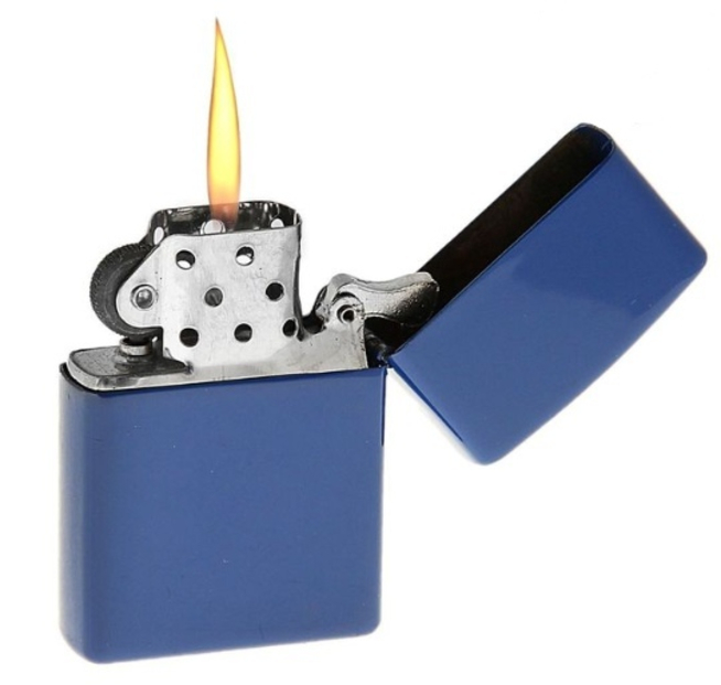 Зажигалка бензиновая КЛАССИКА (кремний, синий металл, не заправлена)