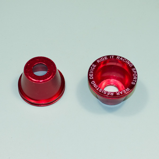 Колпак декоративный на ось колеса, амортизатор (2 шт., красные, слайдеры D45 мм.)