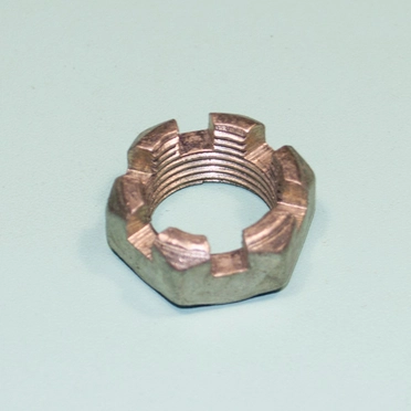 Гайка оси колеса коляски Урал (корончатая, М20 x 1.5 мм.) Б/У